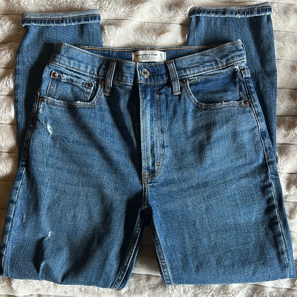 Abercrombie Women’s Blue Jeans